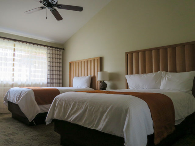 コナ・コースト・リゾート、2ベッドルームのもう1つの寝室のベッド
